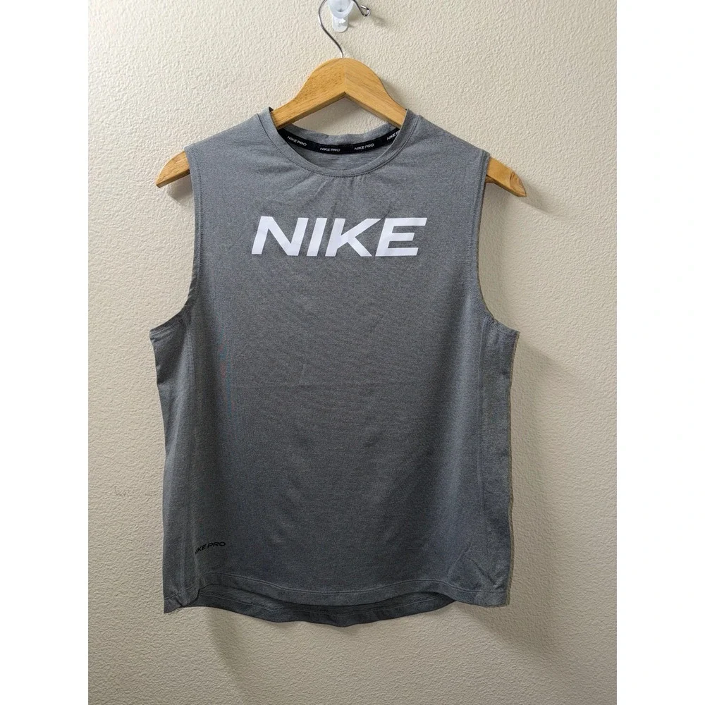 Boys Nike Pro Compression Tank Size XL